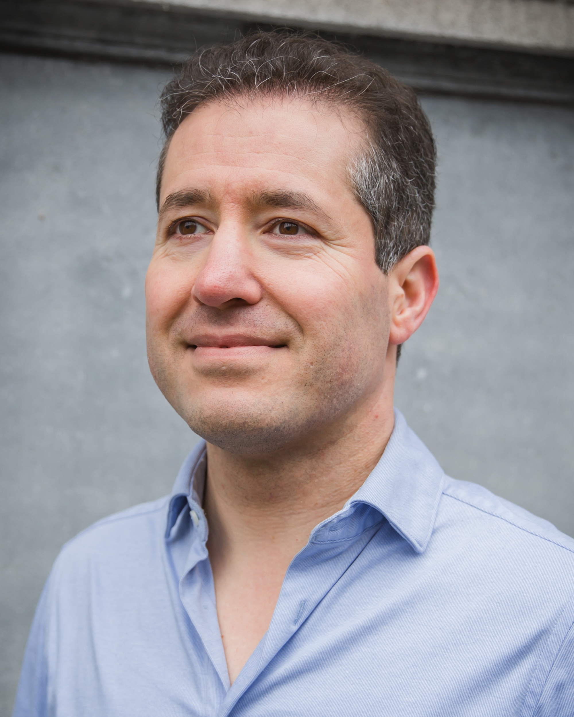 Farshad Bashir, belastingadviseur
